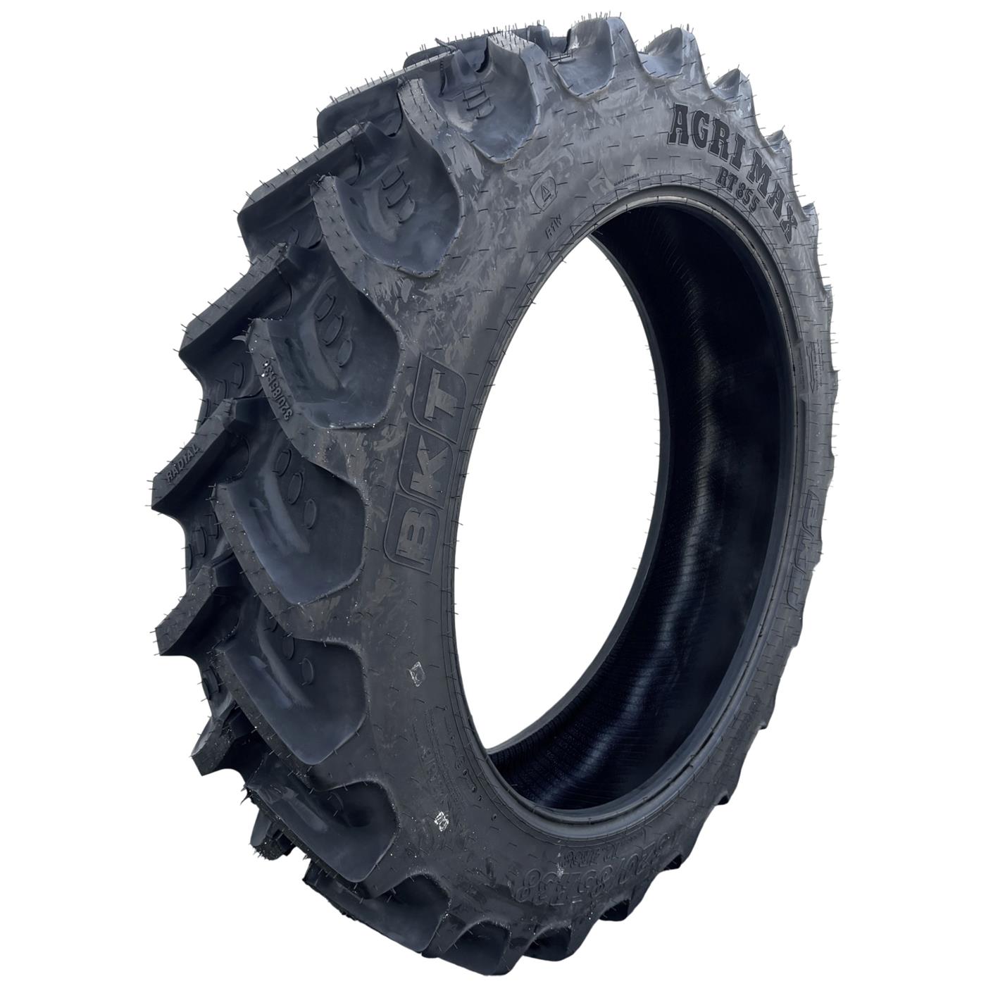 320/85R38 (12.4R38) TL 143A8 143B AGRIMAX RT 855 BKT