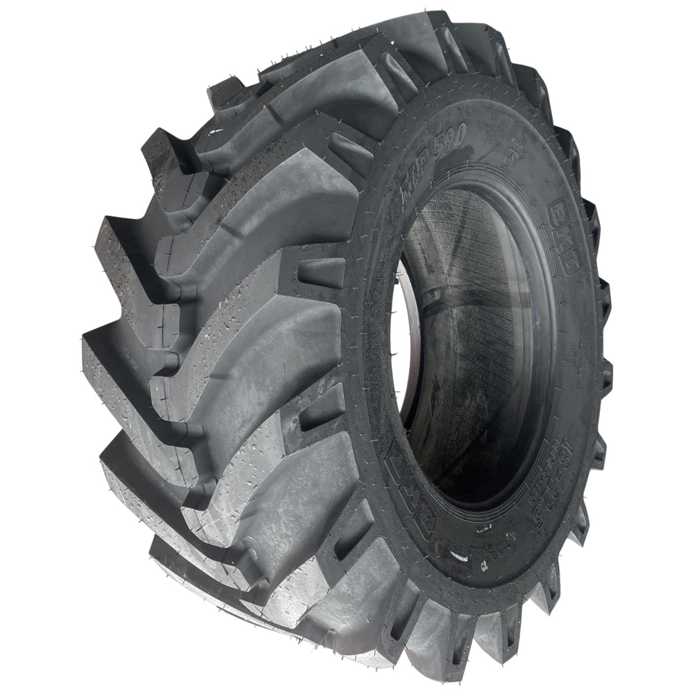 18-22.5 MP590 16PR BKT